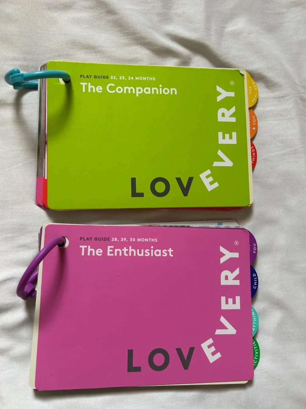 LiKe❤️for $10 off🍎 Lovevery play guide lot